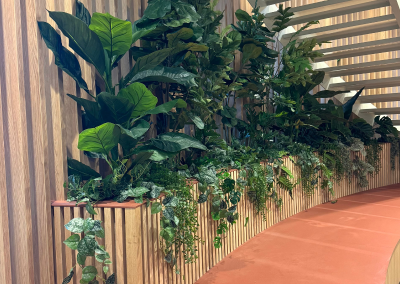 Interieurbeplanting_VanderVleuten_Spectrum_kunstbeplanting